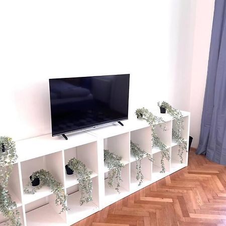 Brand New Spacious & Stylish Aptmt In City-Centre Wiedeń Zewnętrze zdjęcie